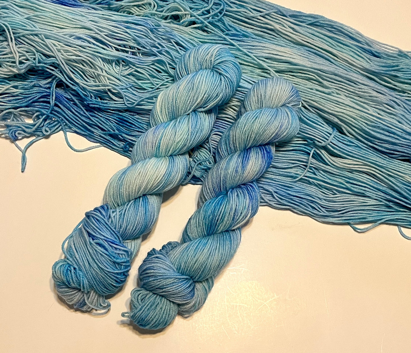 Blue Hydrangeas (Variegated) - Millie & Maggie Fiber Arts