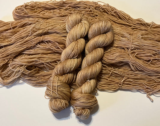 Bunny Rabbit Brown (Semi-Tonal) - Millie & Maggie Fiber Arts