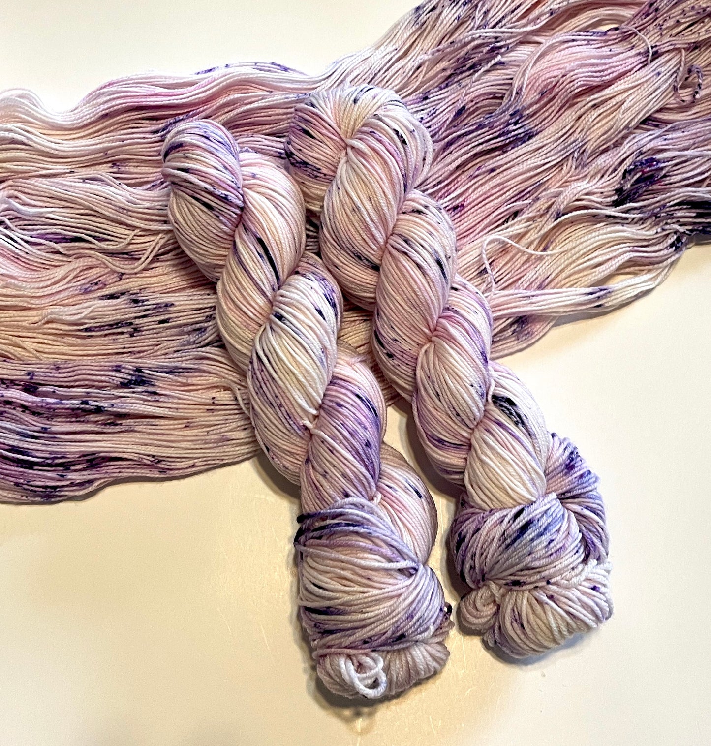 Dyed to Order Speckled Lily (Speckled) - Millie & Maggie Fiber Arts