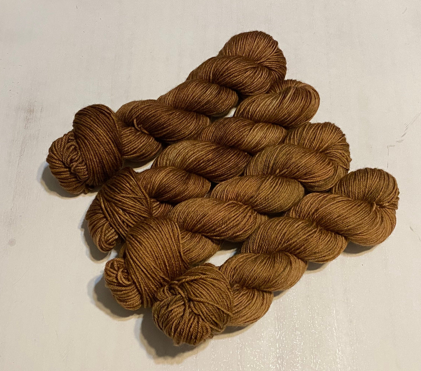 Graham Cracker (Tonal) - Millie & Maggie Fiber Arts